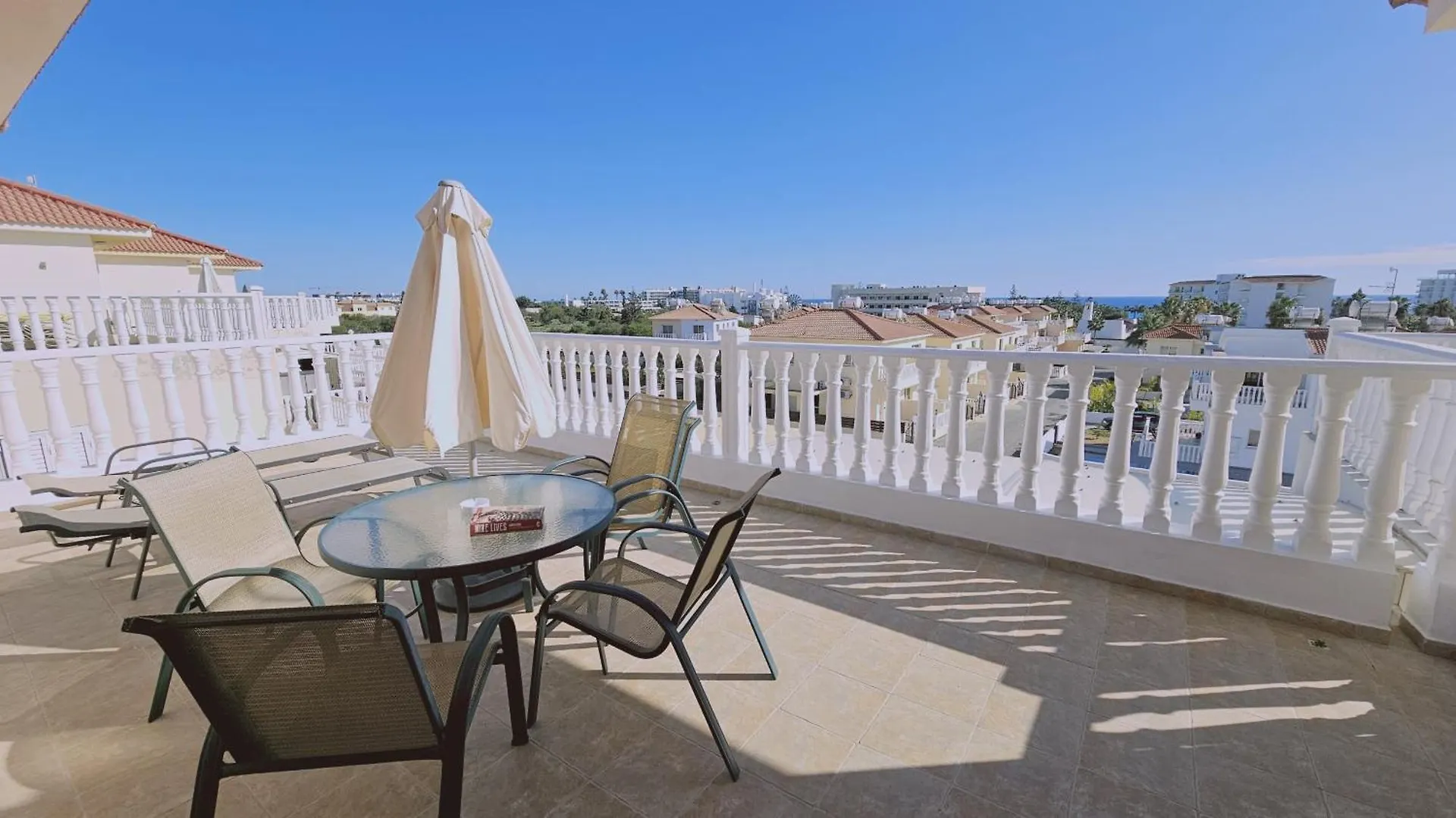 Nissi Golden Sands Privileges Apt Ayia Napa