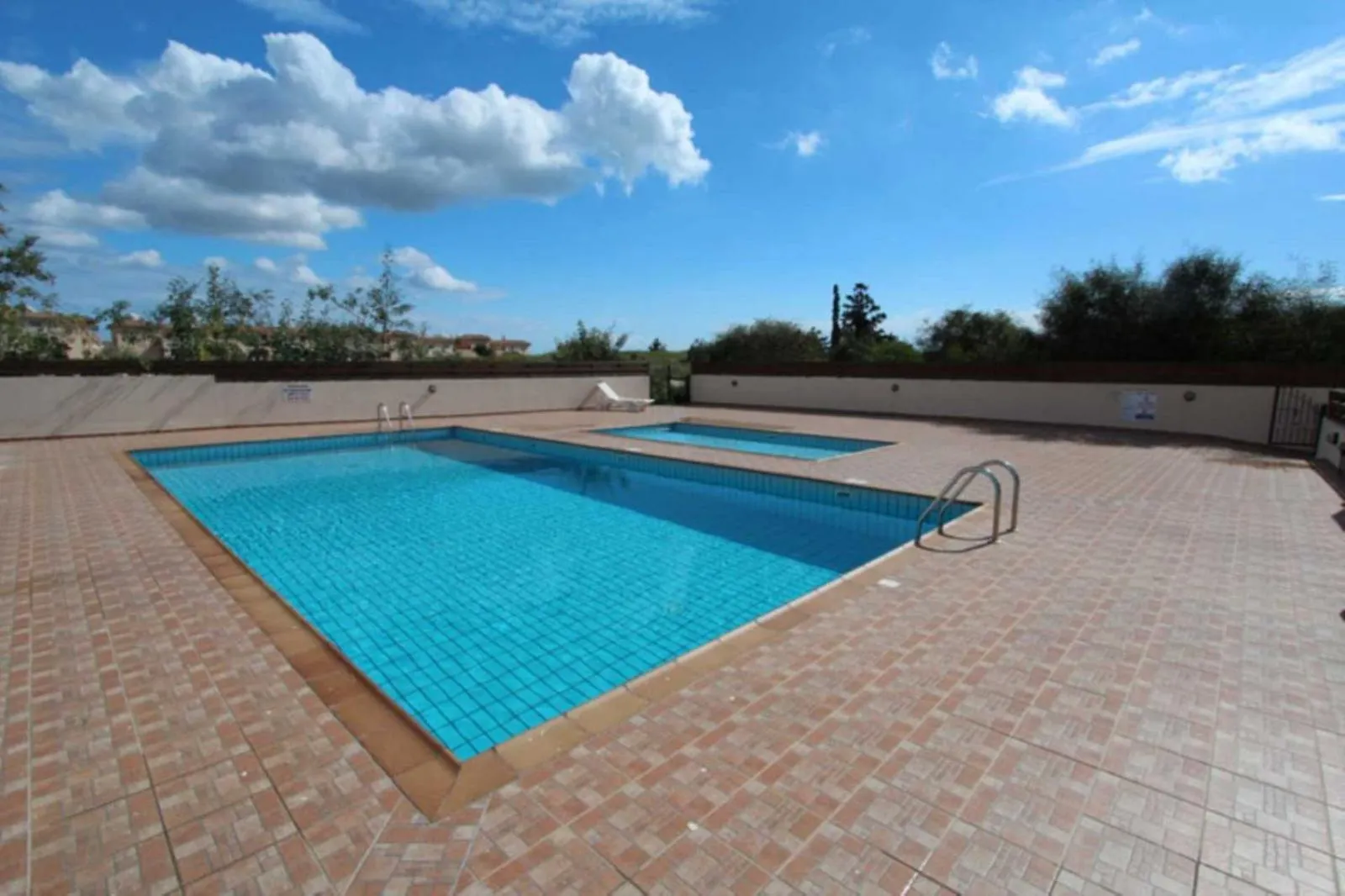 Nissi Golden Sands Privileges Apt Ayia Napa